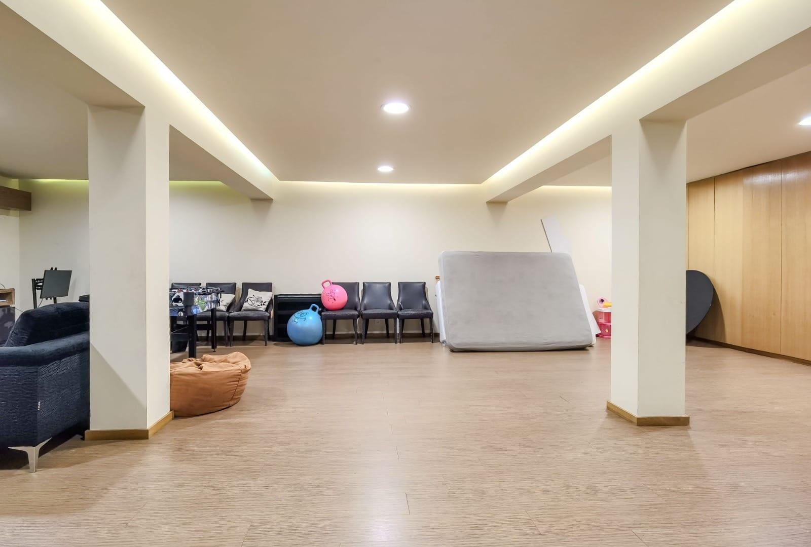 Luxury Villa in Matosinhos-44