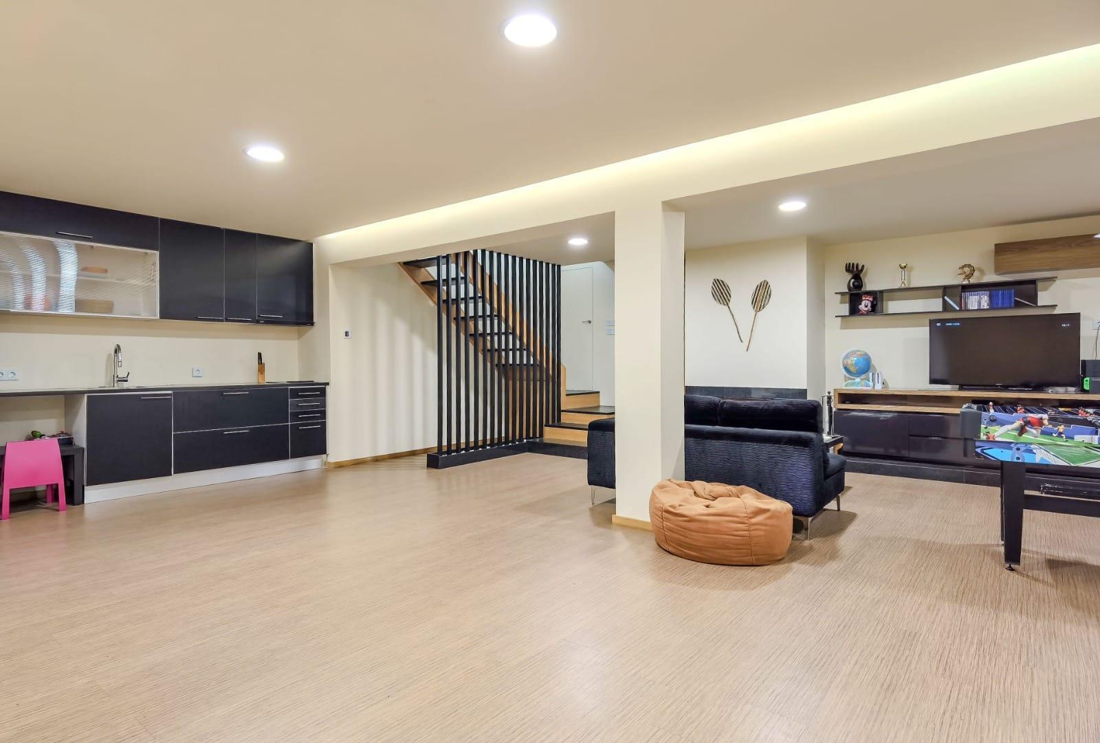 Luxury Villa in Matosinhos-46