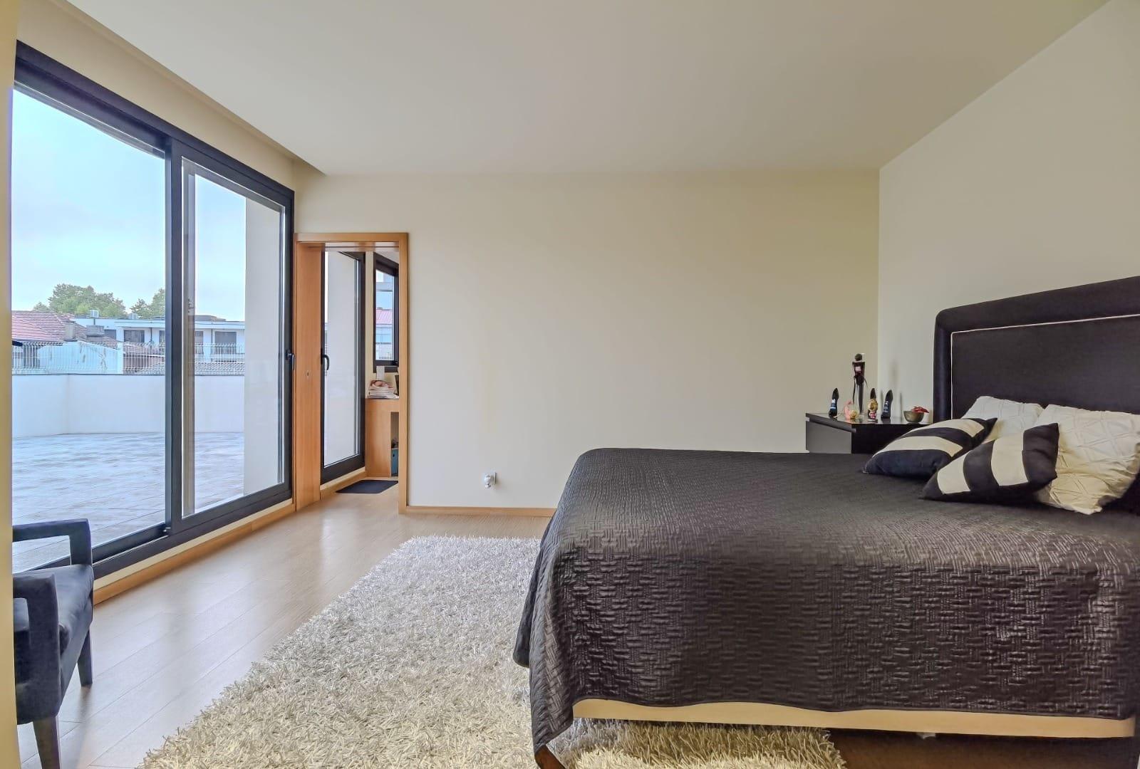 Luxury Villa in Matosinhos-31